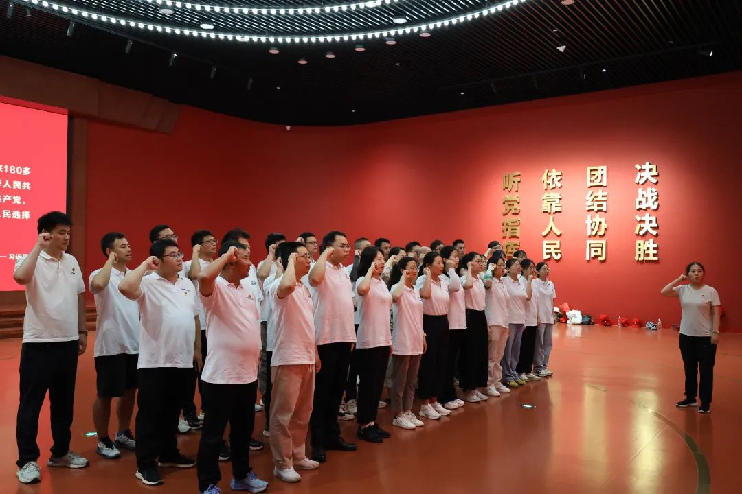 546d34d8-f6a2-45e2-aad9-9f1f73cf8920.jpg